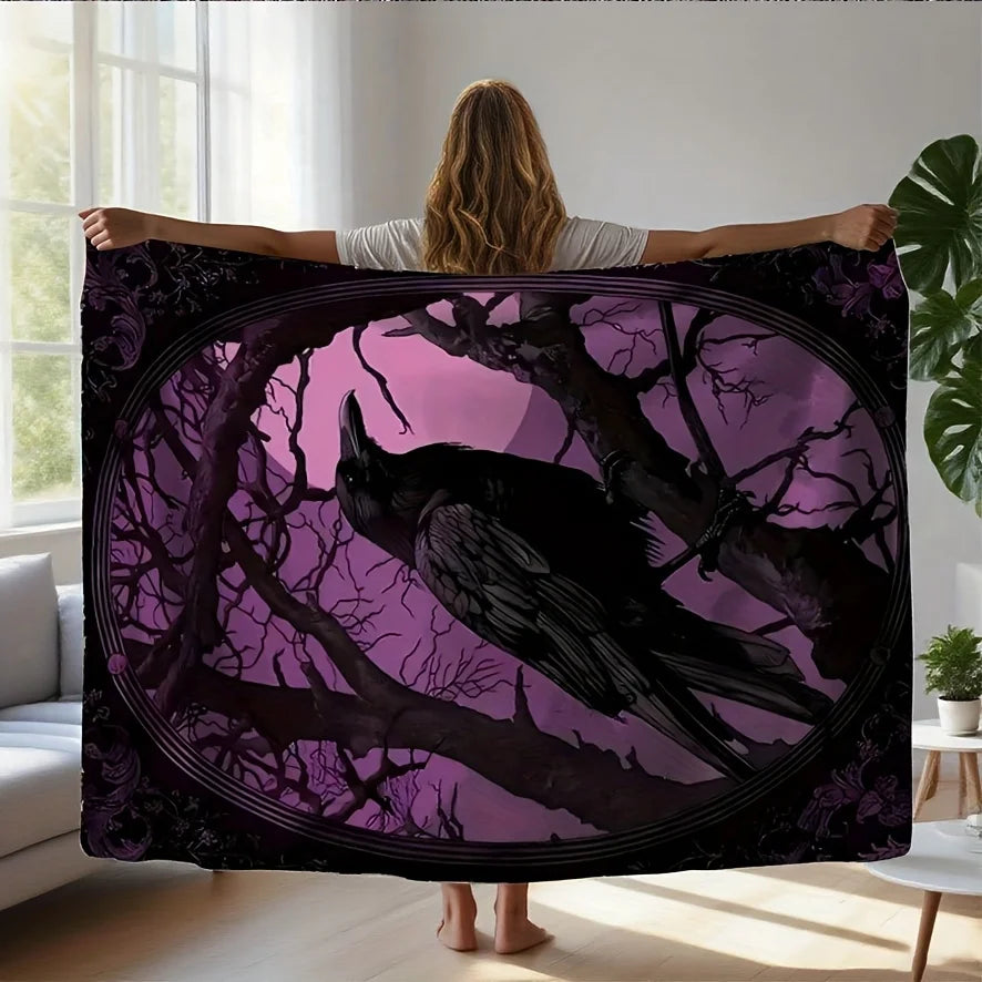 A Gothic-Style Crow Print Flannel Blanket - Soft And Warm for All Seasons