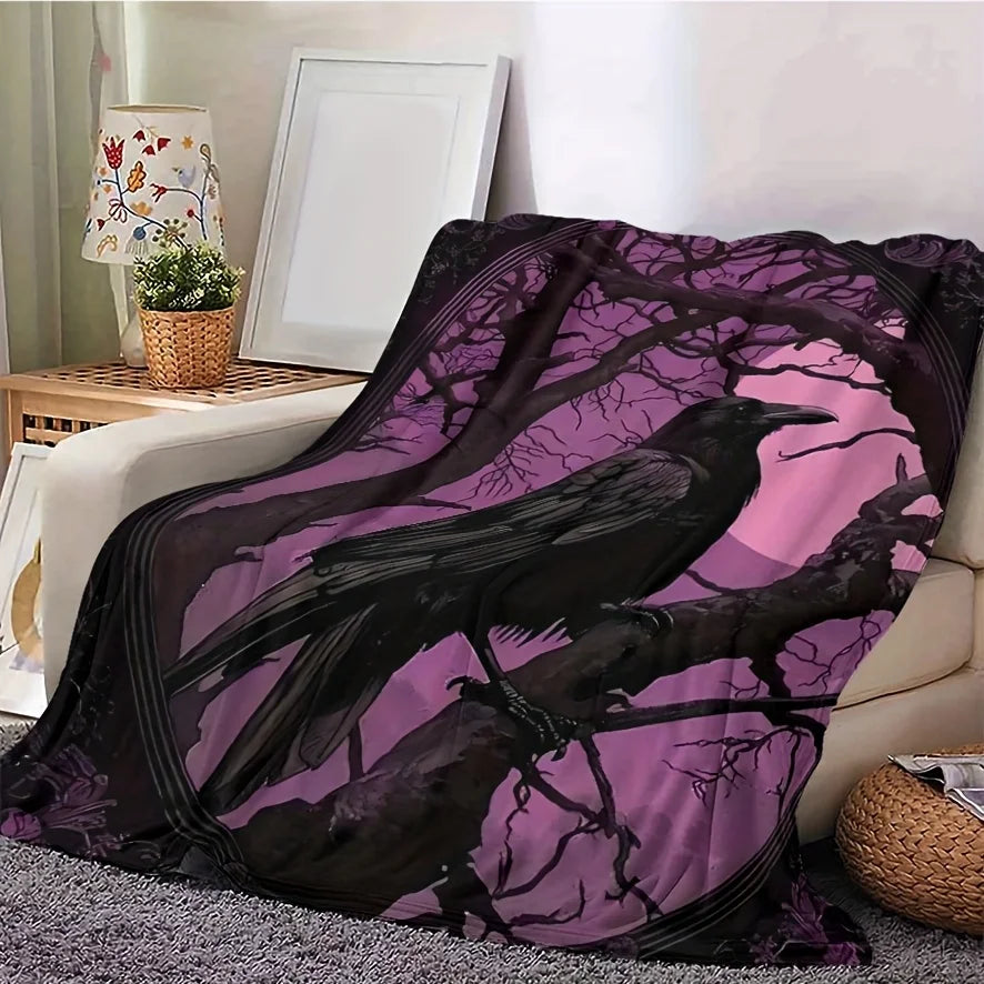 A Gothic-Style Crow Print Flannel Blanket - Soft And Warm for All Seasons
